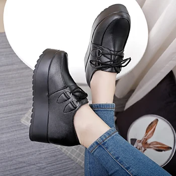 2019 Pomlad Nove korejske Modne Ženske Ravno čevlji Črno in belo, Debelo-soled platforma čevlji Priložnostne čevlji Povečanje Čevlji