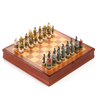 Svetovne Vojne Temo Smolo Šahovska garnitura Z Leseno Škatlo Chessoard
