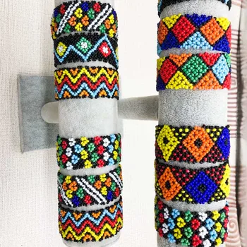 Novih 20 kos ženske akril noge zapestnica moda etnične bohemian elastična pisane hybrid design unisex manšeta nakit zapestnica