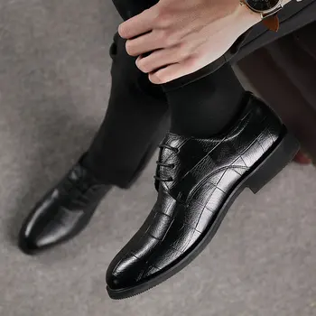 Ročno italijanski Slog Retro Moški Usnje Obleka Formalnih Poslovnih Oxfords Čevlji za Moške Stranke Čevlji Velika velikost 38-48 VV-39Z
