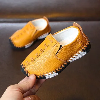 Baby čevlji fantje 2019 spomladi in jeseni, novo nizko pomagati mehko dno šiv majhne čevlji priložnostne en pedal fantje čevlji velikost 21-30