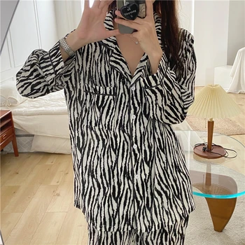Jeseni, pozimi pižamo nastavite ženske zebra prugasta leopard homewear oblačil žepi river ovratnik, hlače, dolgi rokavi pižame Y063
