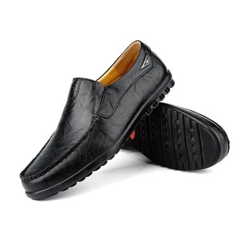 DM70 Pravega Usnja Moške Priložnostne Čevlji Luksuzne blagovne Znamke Mens Loafers Moccasins Dihanje Zdrsne na Črno Vožnjo Čevlji Plus Velikost 38-47