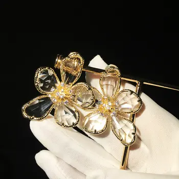 SINZRY vroče Kubičnih cirkonij velik cvet pretirana stud uhani lady stranka stekla ustvarjalne nakit