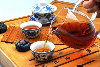 Visoka kakovost Toplotno Odporno Steklo Čaj Pot, 500 ml ,Kitajski Cvet Gongdao Čaj Nastavite Puer grelnik vode Aparat za Čajnik Priročno Infuser