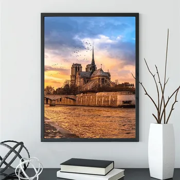 Novo 5D DIY Diamond Slikarstvo Pariške Notre Dame Krajine Vezene Navzkrižno stitch Krog Diamond Mozaik Slikarstvo Doma Dekor